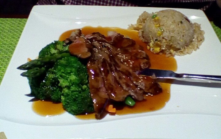 IMG_20150828_193854_kindlephoto-23982348.jpg image